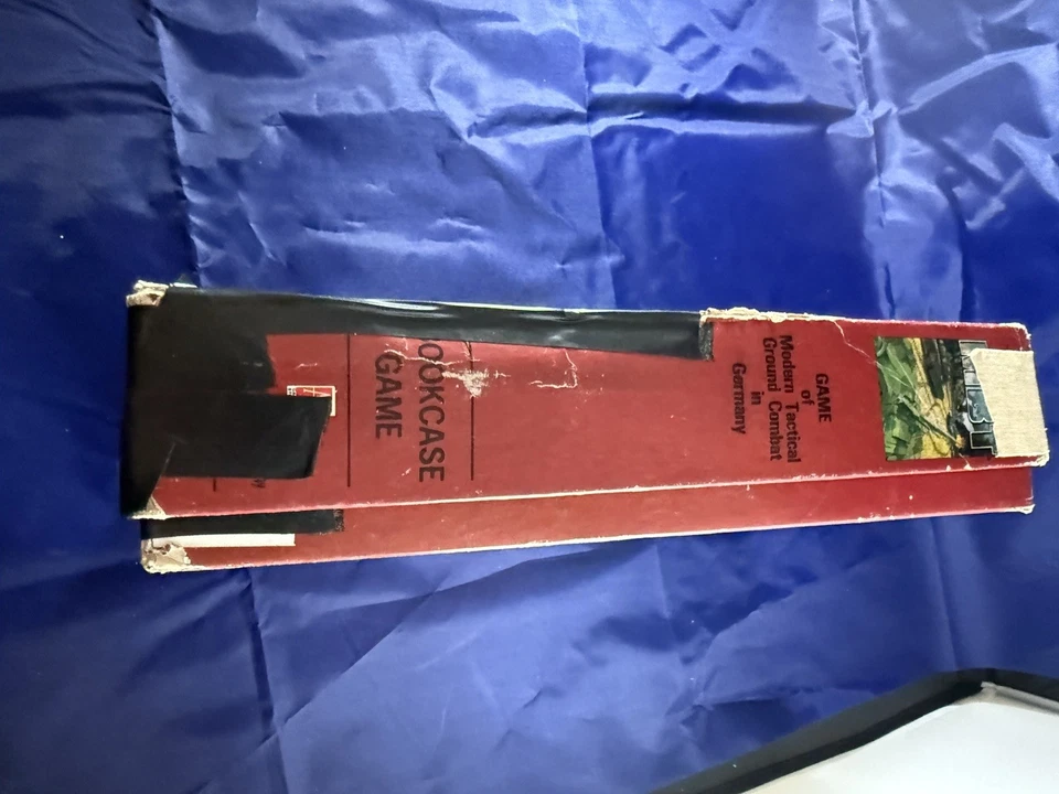 Avalon Hill MBT EL JUEGO DE COMBATE TERRESTRE TÁCTICO MODERNO EN ALEMANIA USADO Foto 3 de 4