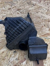 16-20 Hyundai Sonata Kia Optima  AirIntake Cleaner Resonator Housing 28113-C2330