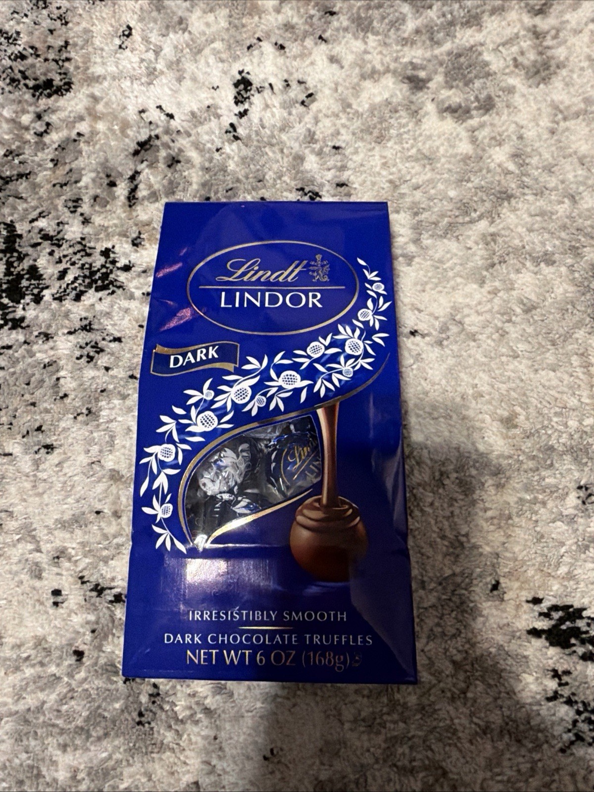Lindt Lindor Dark Chocolate Truffle Ball, 6 oz