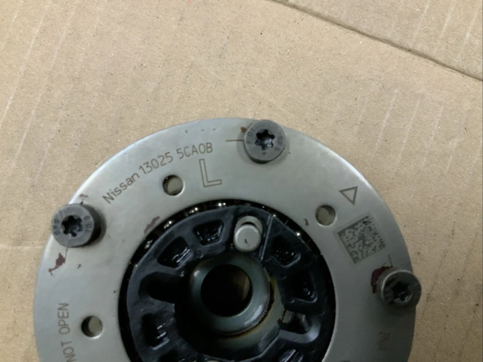 INFINITI Q50 Q60 LADO IZQUIERDO TURBO POLEA DE ADMISIÓN PIÑÓN LEVA ENGRANAJE 3,0 L OEM Foto 3 de 4