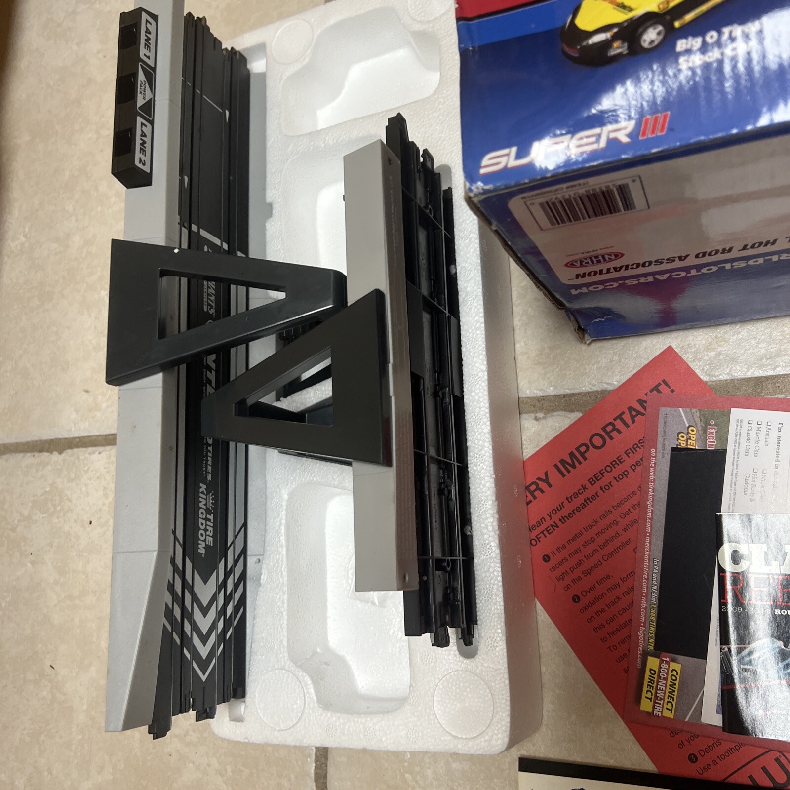 Auto World NHRA 2 in 1 Race Track Pro Racing Drag Strip Electronic Slot