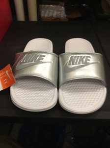 used nike slides