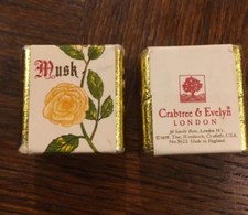 Vintage 1976 - CRABTREE EVELYN Lot Of 2 Musk Bath Cubes - Made In England