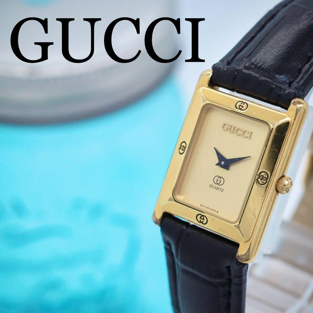 Montre femme 367 Gucci ceinture 4100L carré or