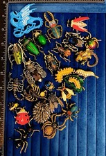 Lot 25 Costume Bug Jewelry Brooches Pins Insect Beetle Ant Spider Dragon Gift