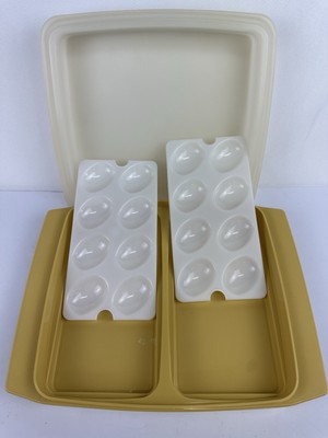Vintage Tupperware Deviled Egg Keeper Carrier Tray Container Harvest Gold 723-4