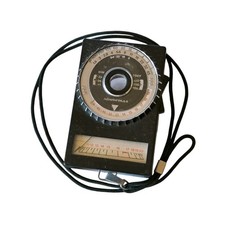 Leningrad-6 - Vintage Soviet Russian Light Exposure Meter, 1970s