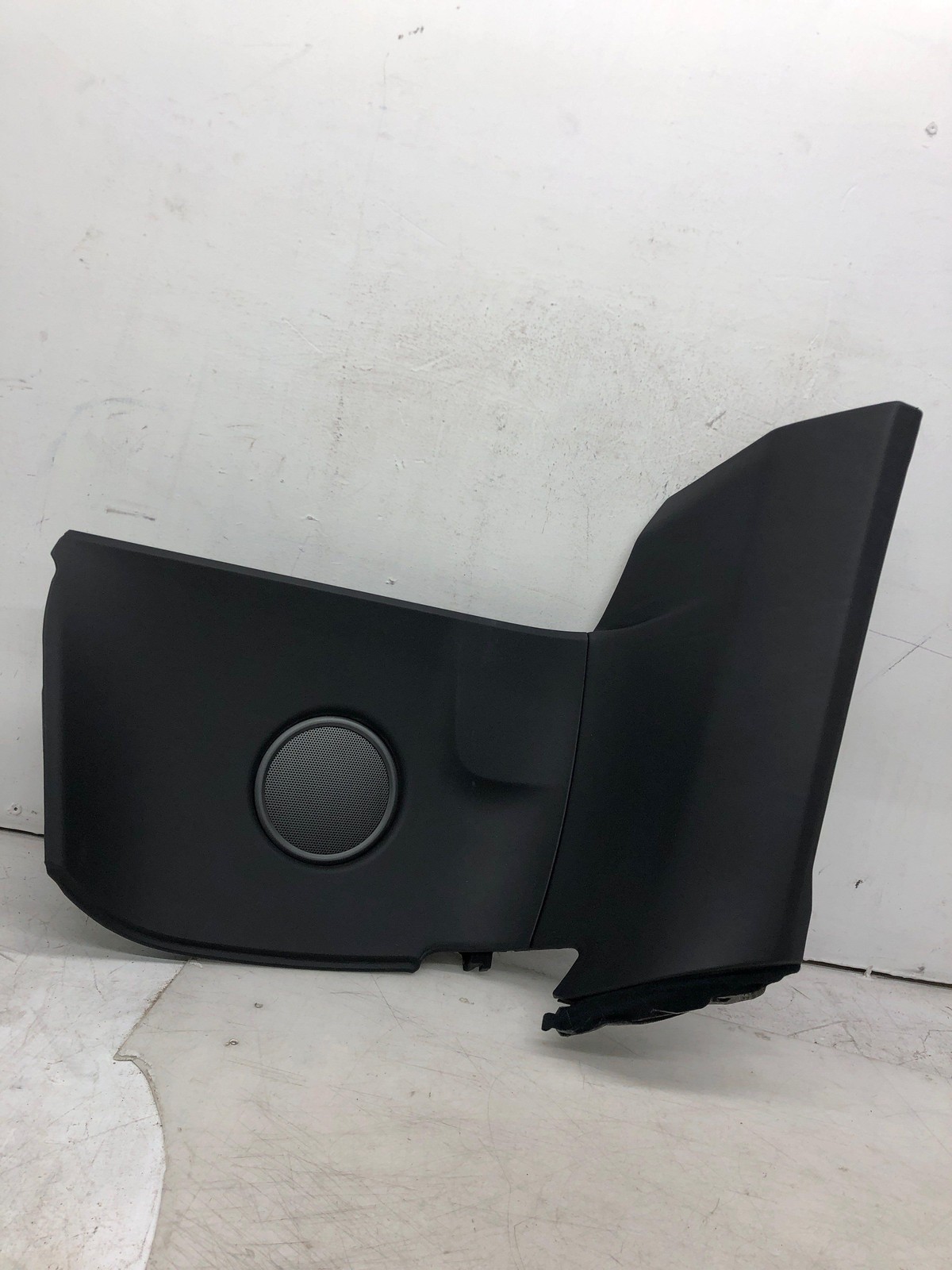 Aston Martin Vantage 2020-2023 Rear Right Quarter panel trim