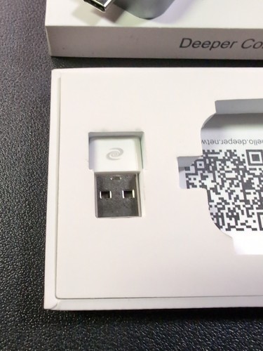 Deeper Connect Air - Pocket-Sized Wireless Travel VPN OpenVPN DPN WiFi Router - Picture 3 of 3
