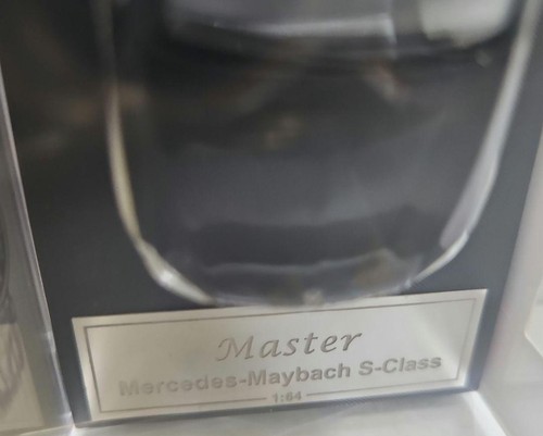1/64 Mercedes-Benz Maybach S560 - 第 10/10 張圖片
