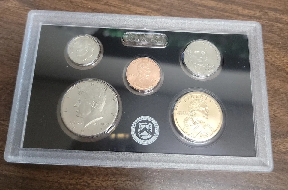 2017 S United States Mint 225th Anniversary Enhanced Uncirculated Coin Set  - Image 4 of 4