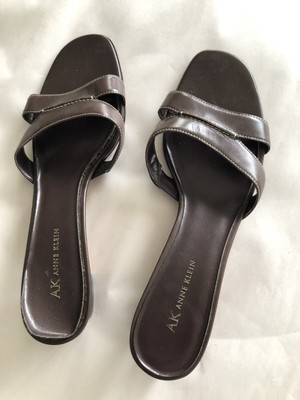 Missguided - T Bar Strappy Gladiator Heels Gold | Gladiator heels, Gold gladiator heels 