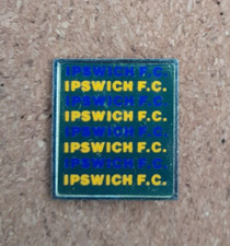 VTG 1970s / 80s IPSWICH TOWN FOOTBALL BADGE