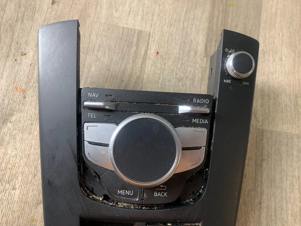 AUDI A3 S3 OEM 15-16 I PERILLA DE CONTROL DE ACCIONAMIENTO INTERRUPTOR DE NAVEGACIÓN MULTIMEDIA PANEL DE AJUSTE Foto 2 de 4