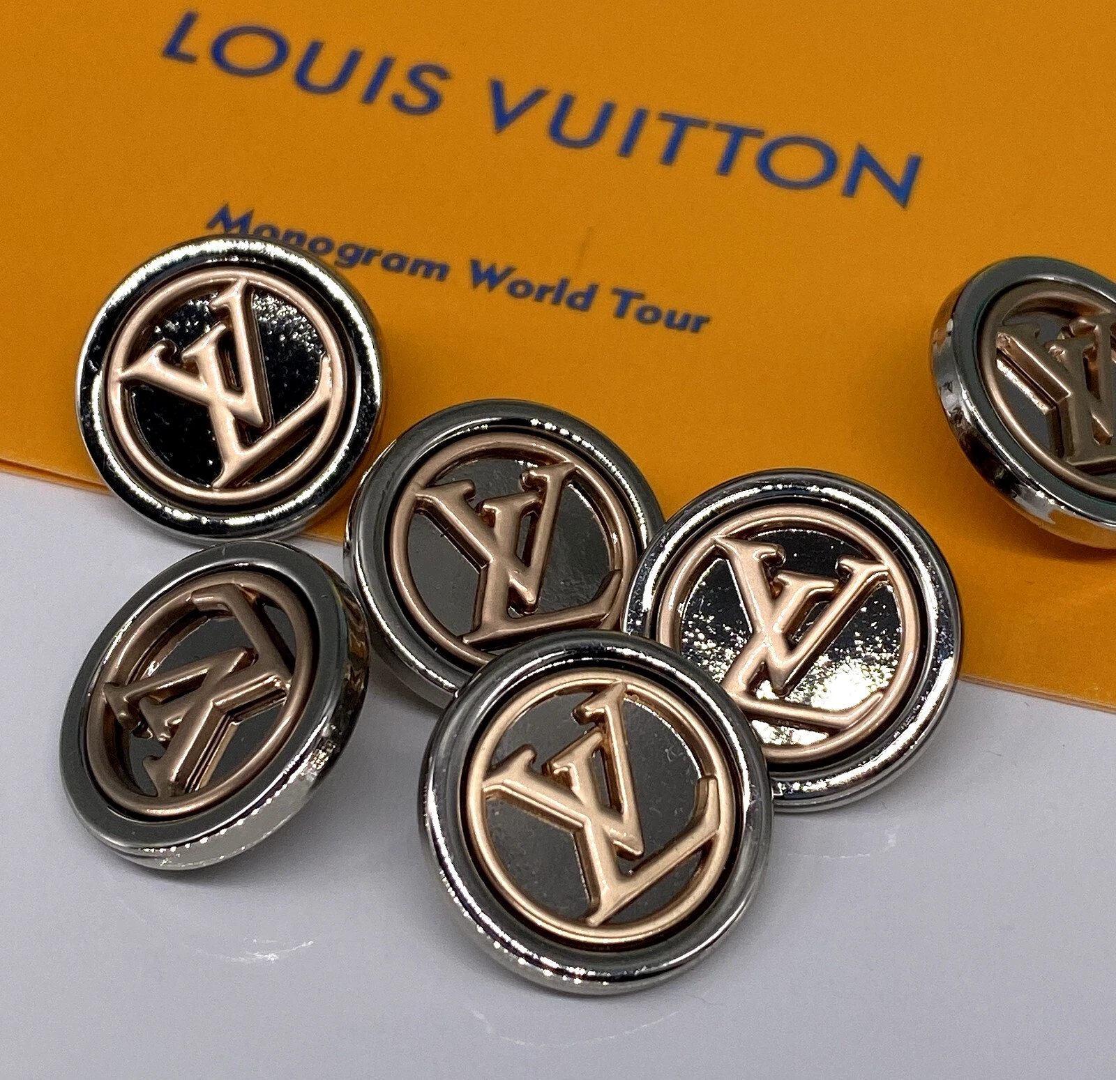 LOUIS VUITTON（LV） Ø 30 mm set 10 bottoni di ricambio bottoni in metallo LV Louis Vuitton bottone logo button