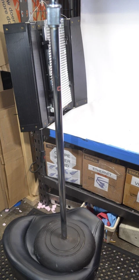 Atlas Sound MIC STAND AS PICTURED PP-3610 original vintage rare - Image 3 of 4