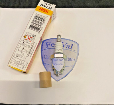 KERZE RASAERBA NGK B4-LM MOTORSÄGE FREISCHNEIDER ERSATZTEILE MARKE NGK R101121