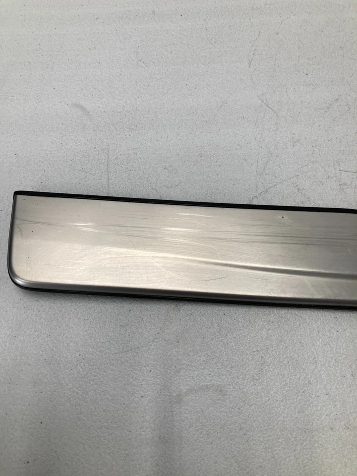 08-12 Infiniti EX35 Driver Frontal Izquierdo Interior Puerta Alféizar Placa Desgaste Borde OEM Foto 2 de 4