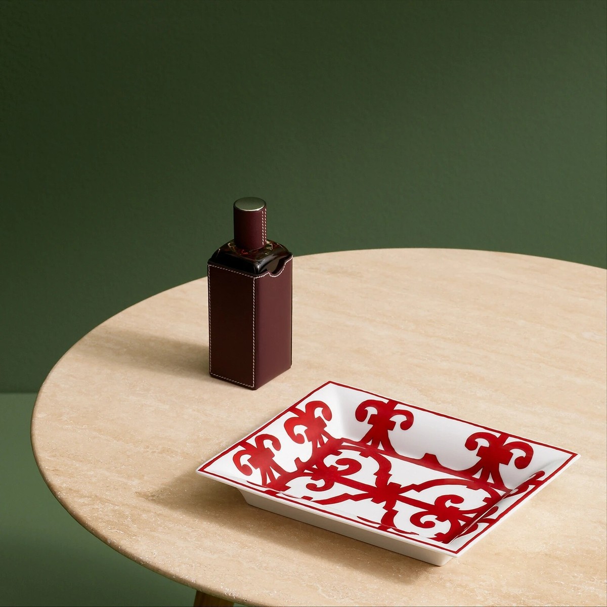 HERMES Balcon du Guadalquivir CHANGE TRAY RED Porcelain Platter