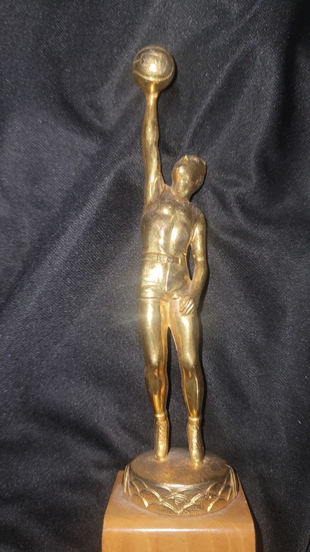 Basketball Trophy Gold Metal Player Figurine on Wood Base w/ Engraving Plate