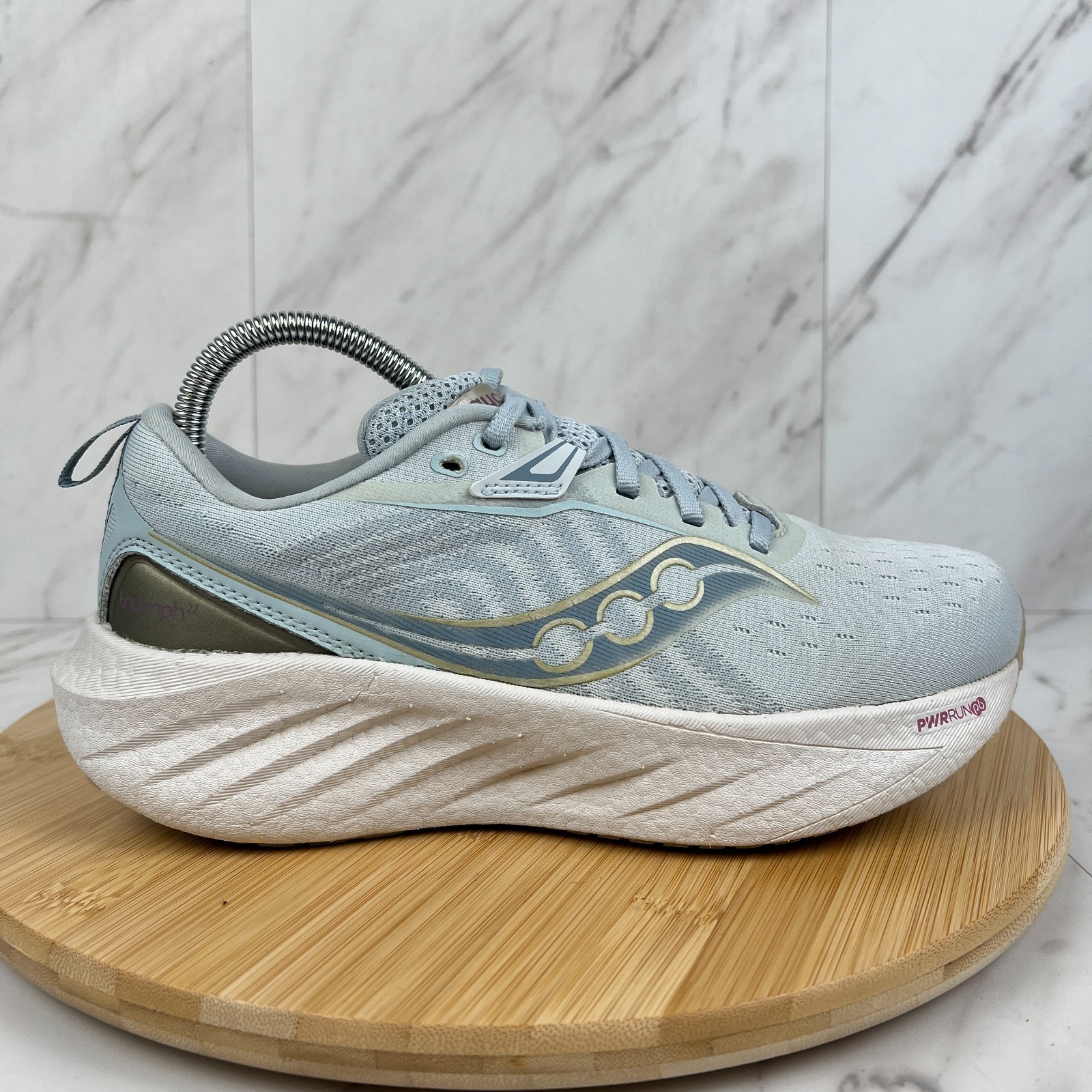 Saucony Triumph 22 Womens Size 7.5 Blue Athletic Running Sneaker Shoe S10964-246