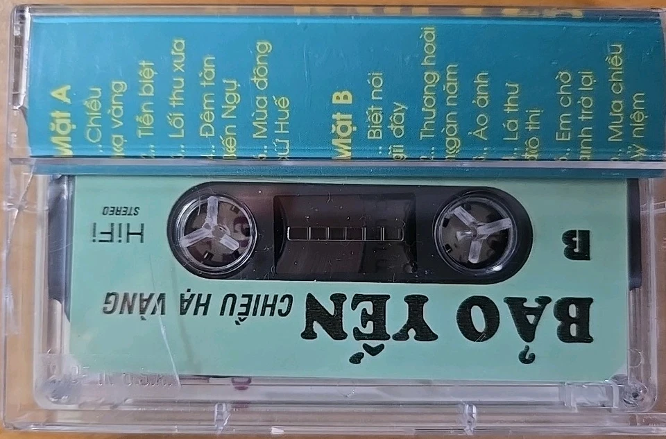 Tiếng Hát Bảo Yên- Chieu Hát Vàng  - Cassette Tape Foto 2 de 4