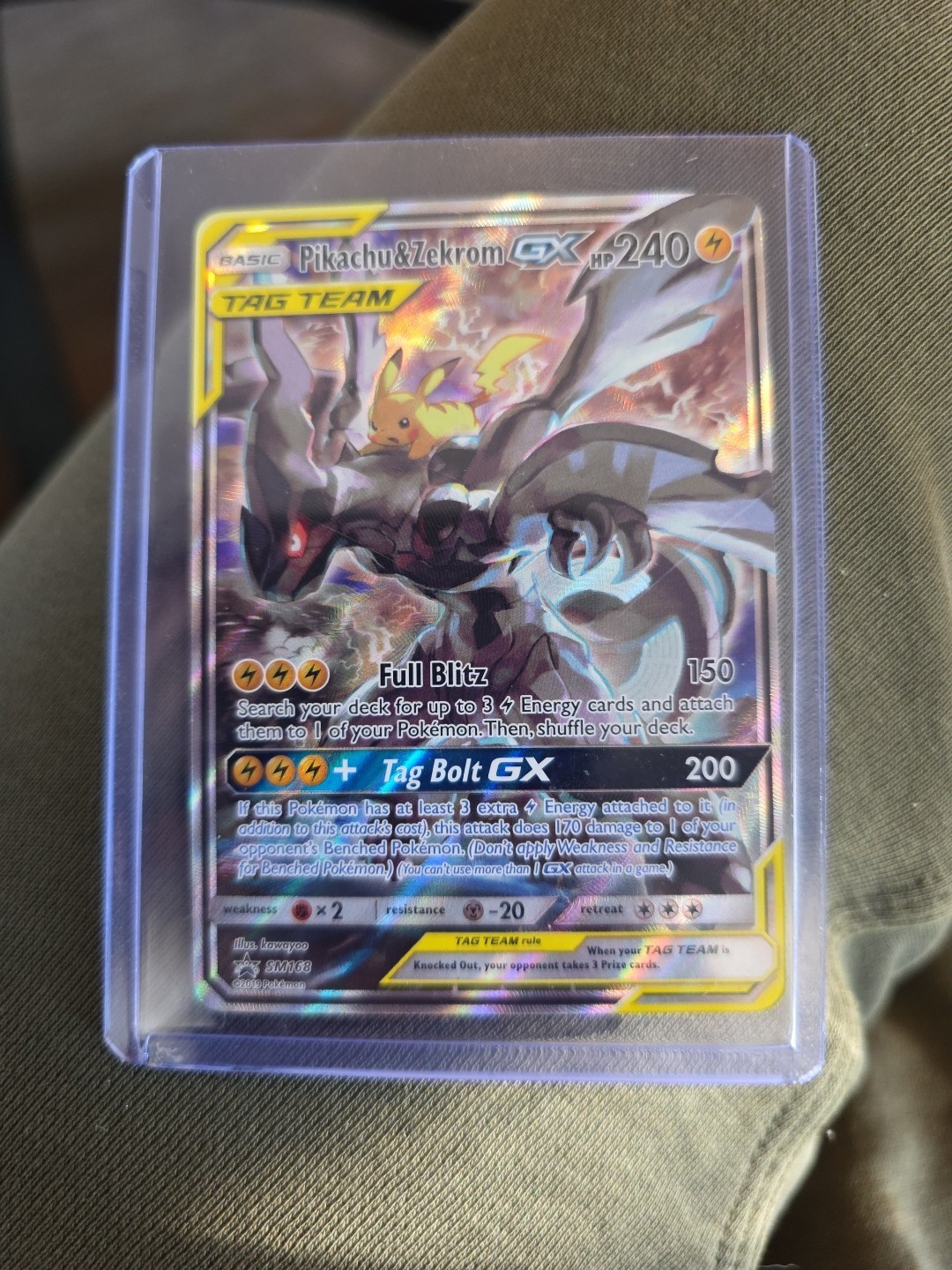 Pokémon TCG Black Star Promo Pikachu & Zekrom GX SM168 Card Near Mint Full Art