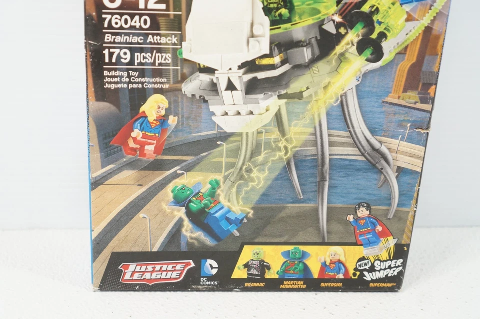 LEGO Brainiac Attack 76040 - Image 4 of 4