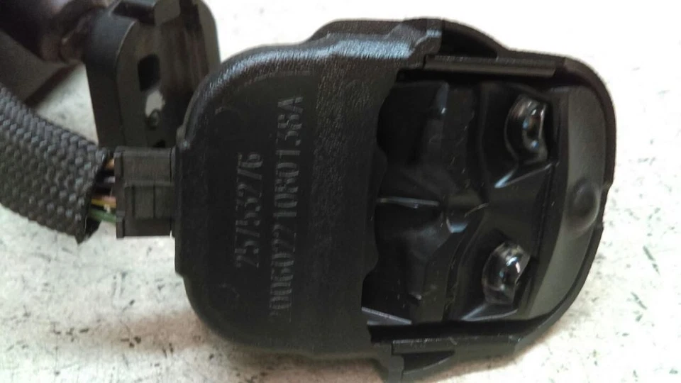 Interior Rear View Mirror OnStar E11015322 Rain Sensor Fits 09-17 GMC ACADIA - Image 3 of 4