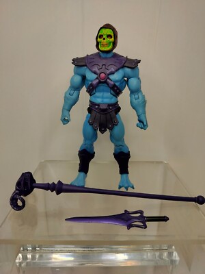 Mattel MOTU Classics Super 7 Robot Chicken Mo-Larr vs. (Skeletor