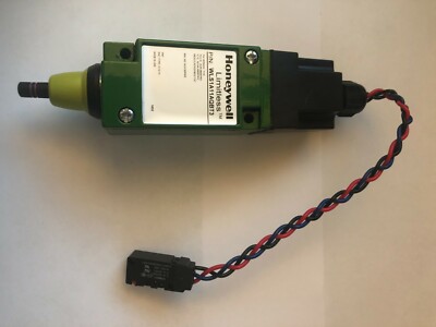 Honeywell Limitless WLSsingle switch adaptor w/V15 basic switch P/N WLS1A11AQBT3