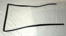 88 89 90 91 Honda Civic WAGON Left Rear Door Run Window Channel Rubber Seal OEM