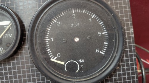 Vintage Inboard Boat Speedometer Gauges & Switches - Parts - Picture 7 of 7