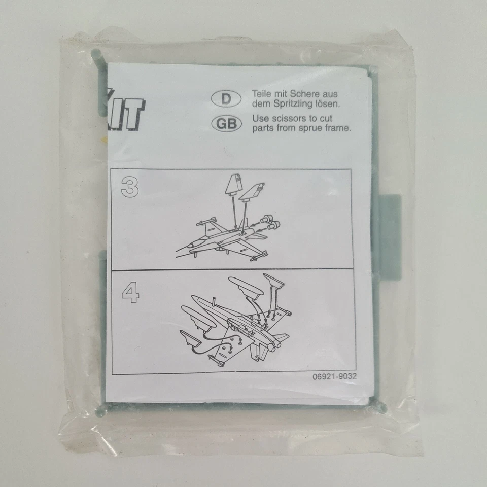 REVELL MINI KIT F/A-18 "Tigermeet" HORNET KIT #06534 Rare Model Kit (Unboxed) - Image 2 of 3