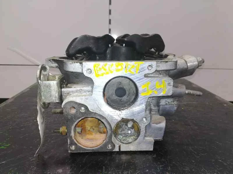 86SM6090 zylinderkopf r. für FORD ESCORT BERLINA 1.4 1986 1122755 Foto 3 de 4