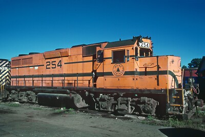 MC EMD GP38 254 in the Maine Central yard in Bangor, ME in July 1985 5 x 7 Photo