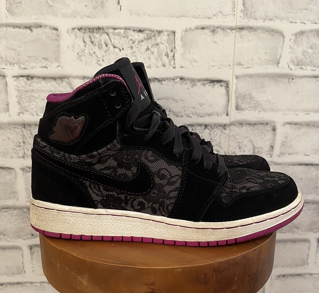 Jordan 1 Retro High GS Black Red Plum 5Y Floral Lace 332148 Jordan 1 Retro High GS Black Red Plum 5Y Floral Lace 332148