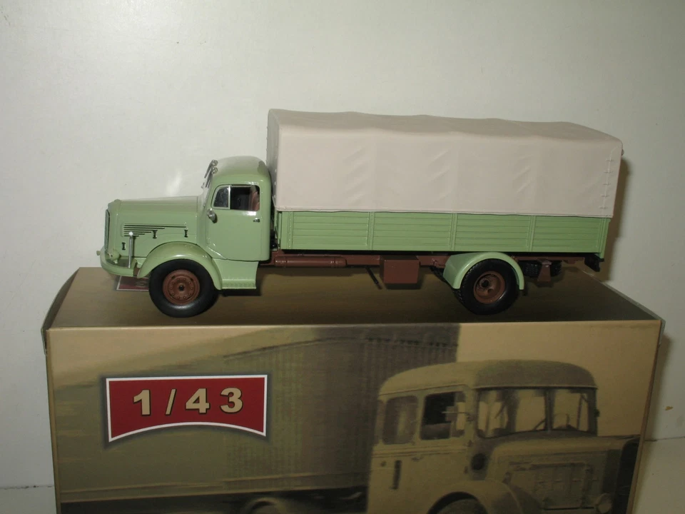 1:43 Altaya, MERCEDES BENZ L325 Coperto, Camion D'Altro Tempo - Immagine 2 di 3