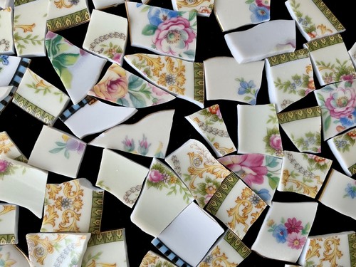 Broken China Mosaic Tiles ShABbY ChIC MulticolorFlorals Blue &Green Trim 85+pc e
