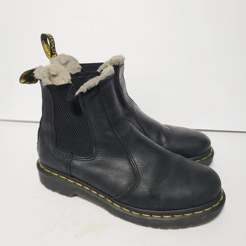 B44 Size 7- Dr Martens 2976 FAUX FUR LINED  CHELSEA BOOTS - Image 3 of 4