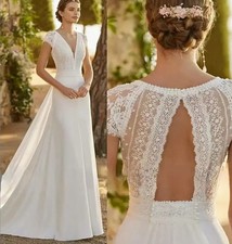 Boho A-Line Wedding Dresses V-Neck Backless Lace Appliques Beach Bridal Gowns