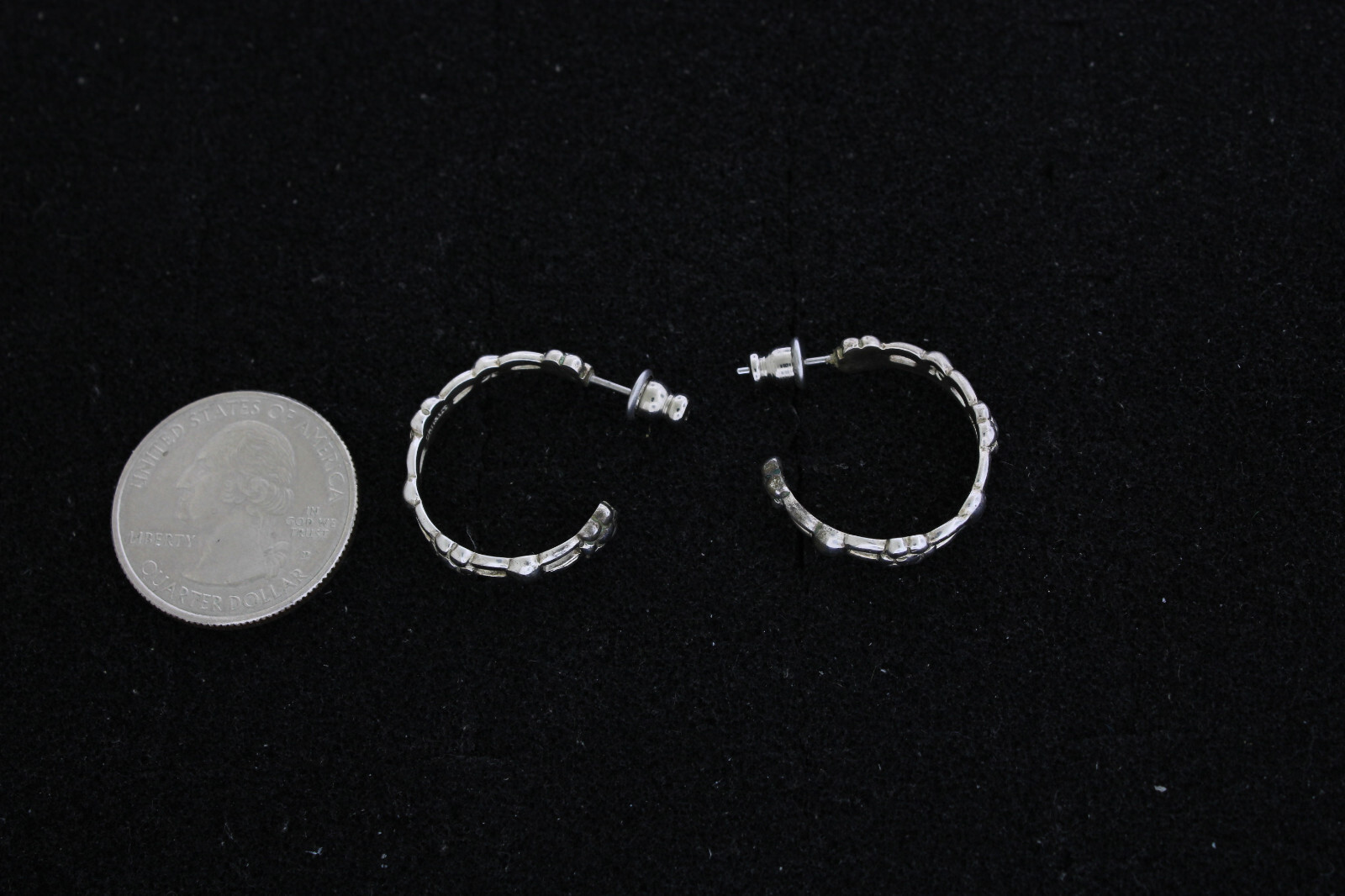 Sterling Silver Hoop Flower Pattern Post Earrings - image 4