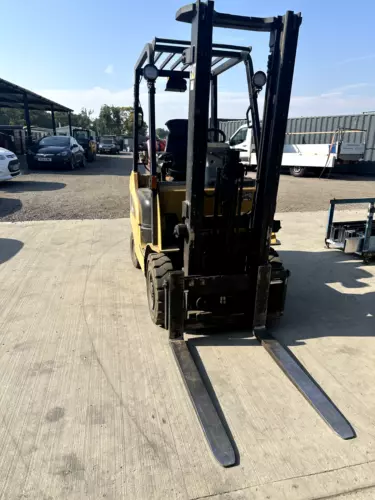 CAT Fork lift truck