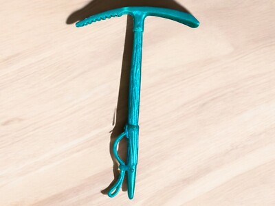 G.I. Joe Axe For 12  Action Figure Green
