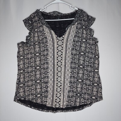 Lucky Brand Flutter Sleeve Top Women 1X Black Cream Block Print Ruffle V-Neck