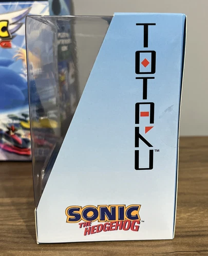 Team Sonic Racing Collectors Edition Sony PS4 Game & Totaku Figure (sealed) SEGA - Picture 11 of 14
