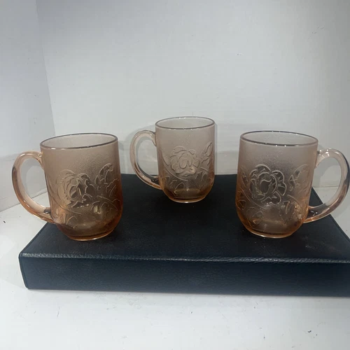 Vintage Arcoroc France Rosa Pink Rosaline Frosted Glass With Roses 8oz Mug 4”