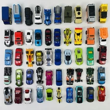 Diecast Car Lot of 50 Cars Mixed Brands Mattel Hot Wheels Maisto Matchbox