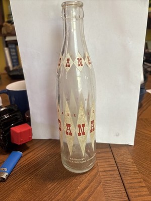 VTG 1960s 1970s DANA Quality Beverages Soda Pop Bottle Cincinnati OH 7 oz ACL