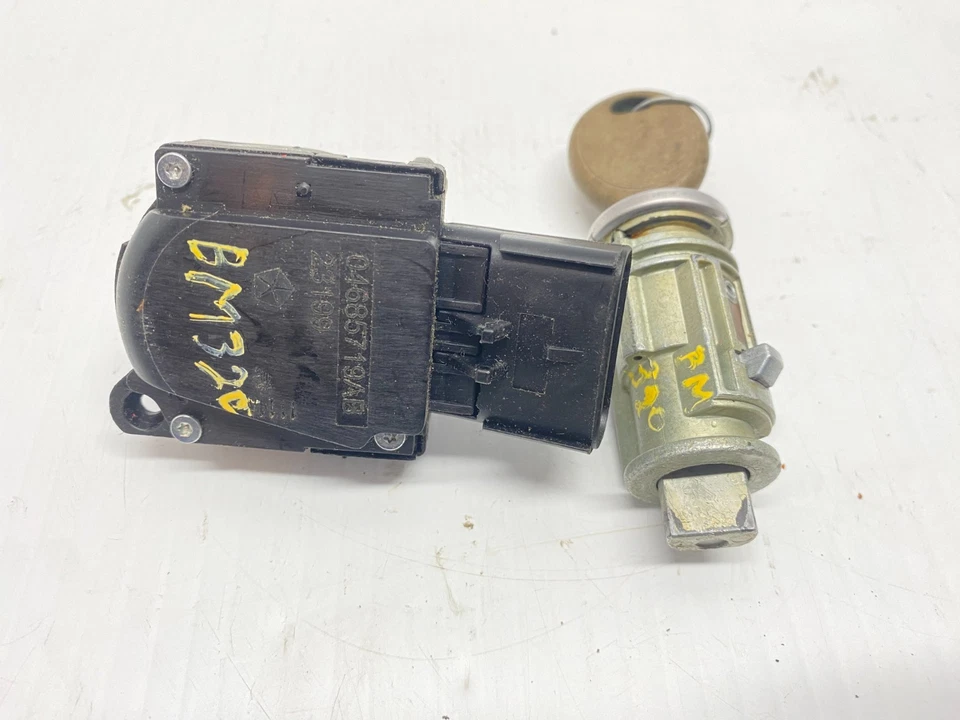 Interruptor de encendido Dodge Caravan 2001-2007 con llave - OEM 633-00193 Foto 4 de 4